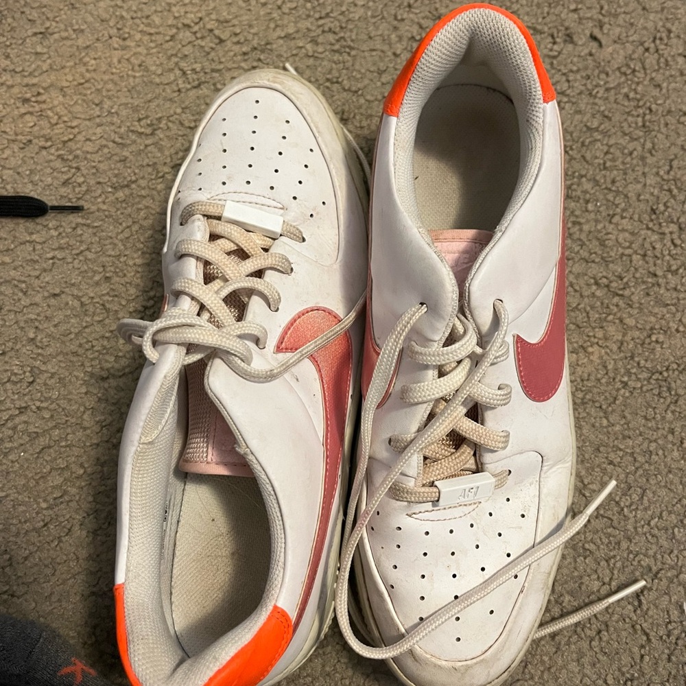 Air forces - Picture 2 of 2
